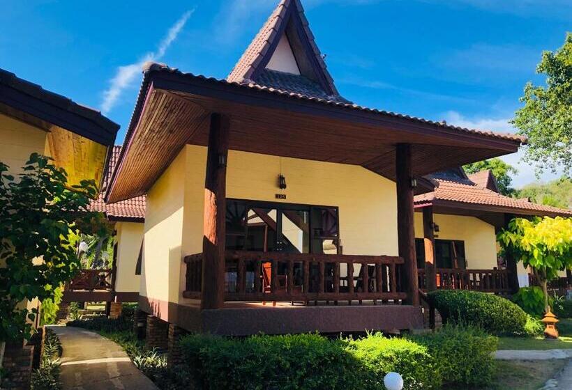 Phi Phi Villa Resort Sha Extra Plus