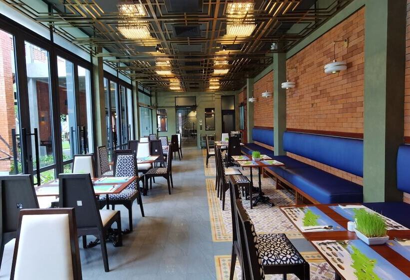 R Mar Resort And Spa Sha Plus