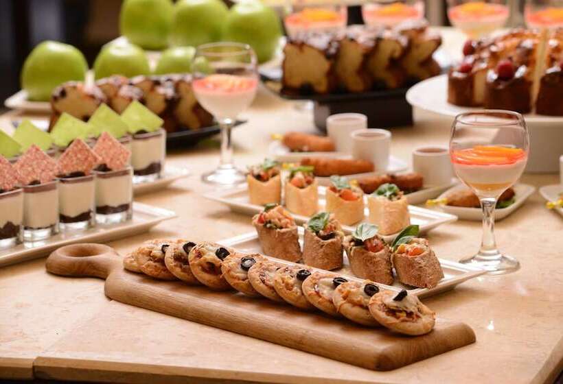 Raouche Arjaan By Rotana