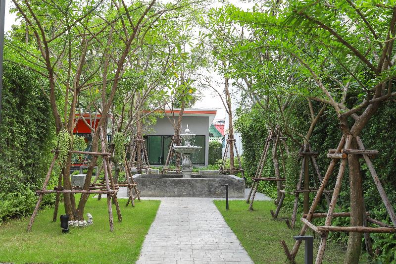 اقامتگاه Golden Sea Pattaya   Sha Extra Plus