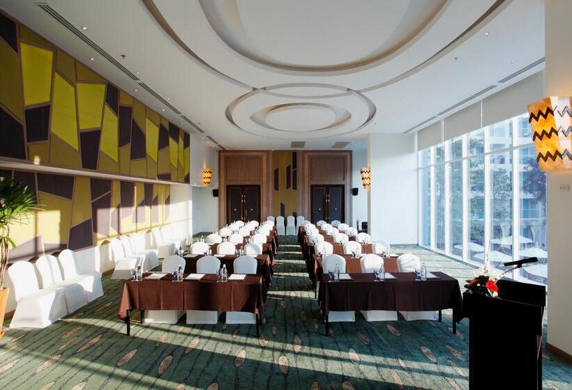 リゾートホテル Centara Pattaya