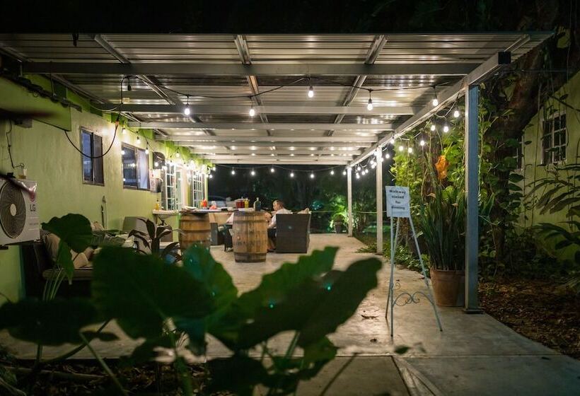 Курорт Midas Belize