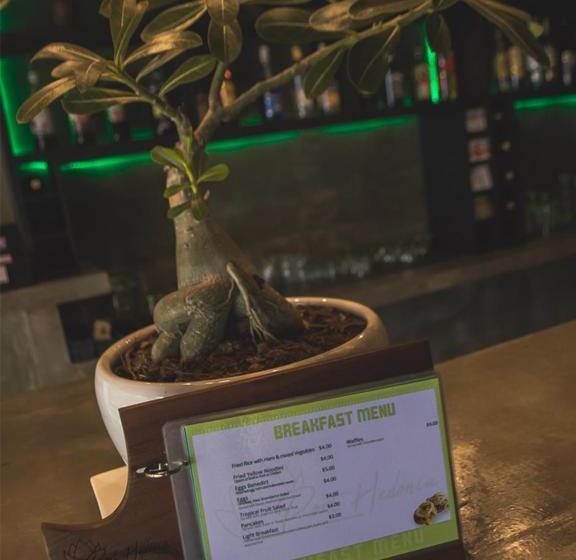 리조트 Port Hedonia