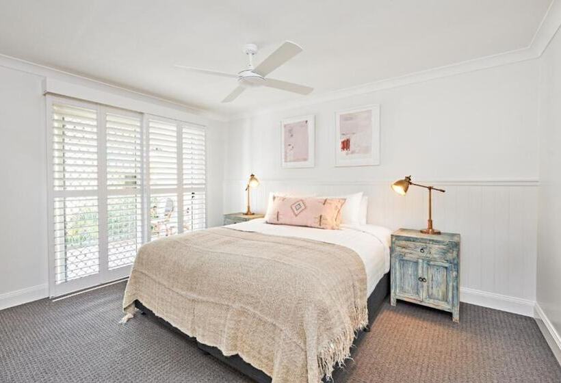 Курорт The Lord Byron