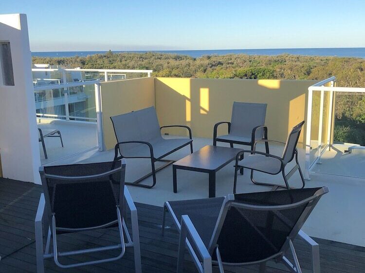 Seachange Coolum Beach