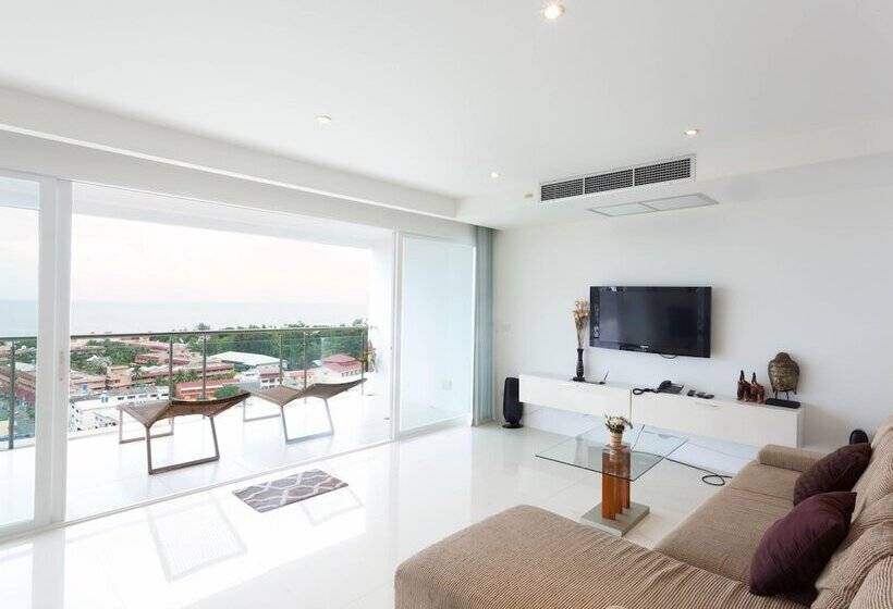 Sunset Plaza By Resava