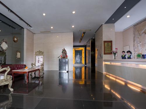 Vienna Hotel Dongguan Houjie Avenue