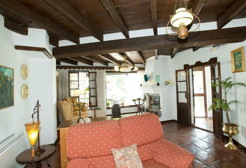 ユースホステル La Mejorana