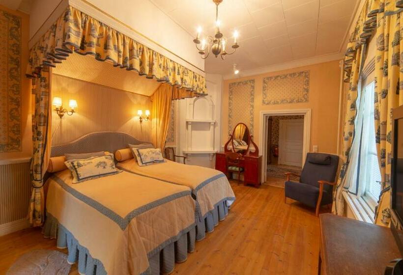 הוסטל Wanha Kartano