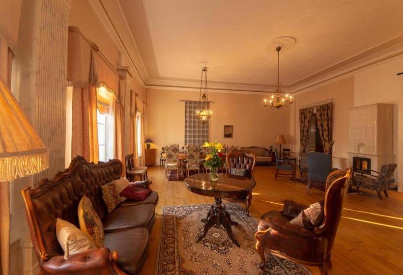 הוסטל Wanha Kartano