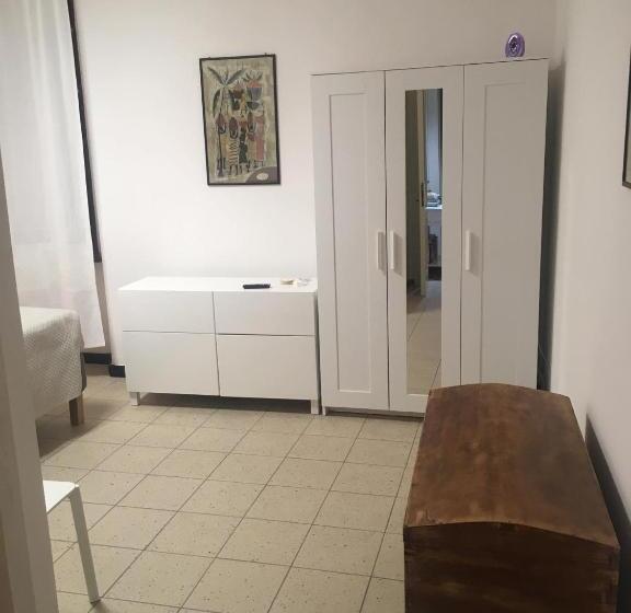 B&b Juighissa Leonora