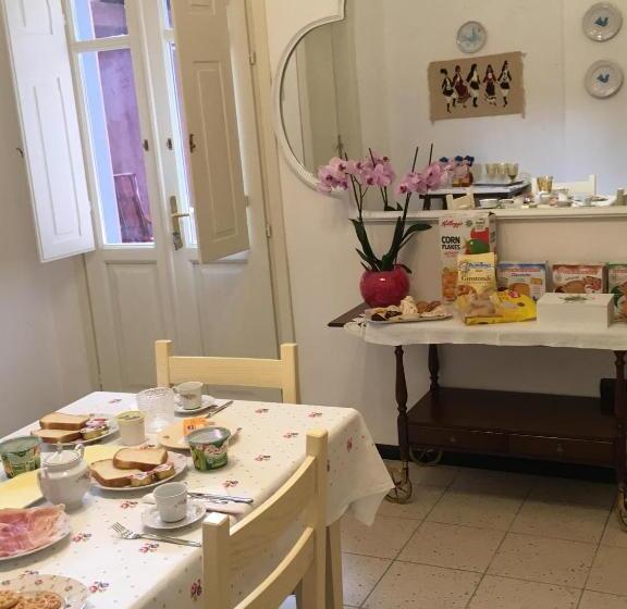 B&b Juighissa Leonora