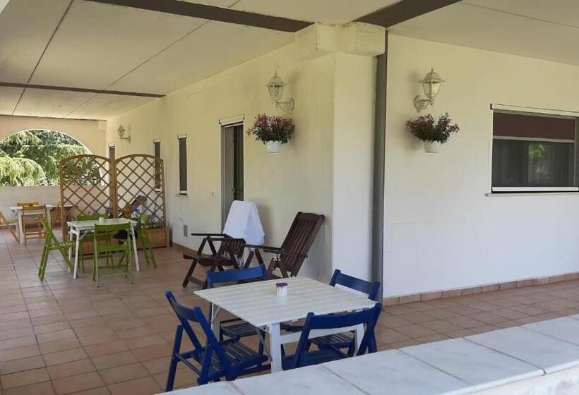 مبيت وإفطار Cara Pace In Collina Per Famiglie