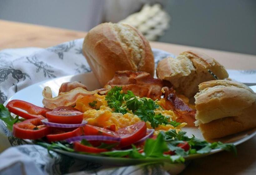 住宿加早餐  Dunna