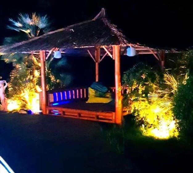 مبيت وإفطار Féerie Love