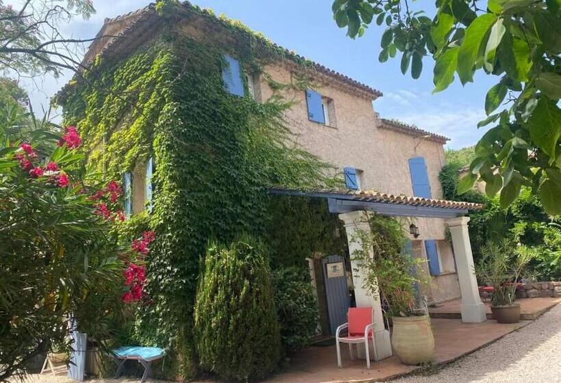 مبيت وإفطار Féerie Love