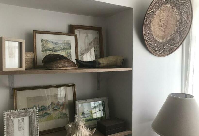 ベッドアンドブレックファースト Fontevraud Maison De Ville Bnb