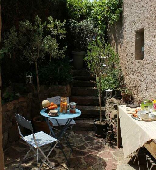 Bed and Breakfast L Ateliere