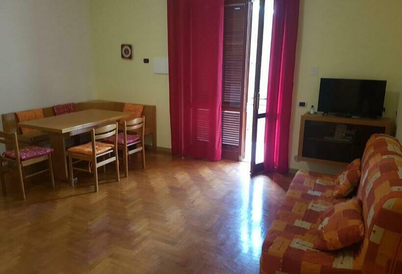 住宿加早餐  San Casciano