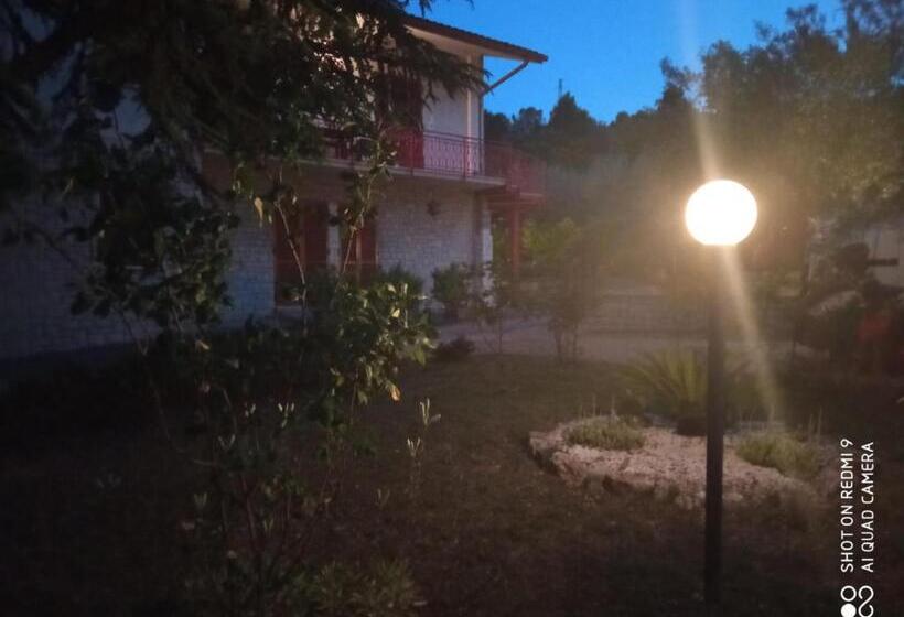 住宿加早餐  San Casciano