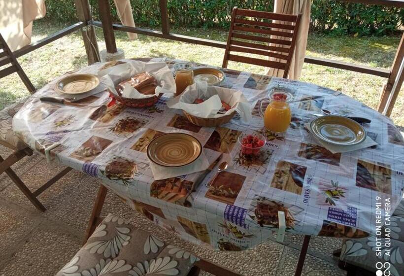 住宿加早餐  San Casciano