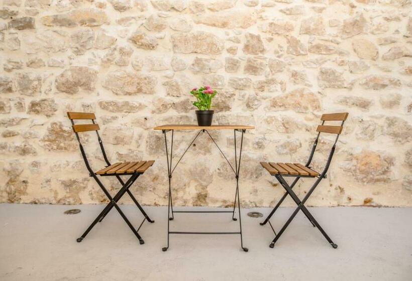 Carlentini House B&b