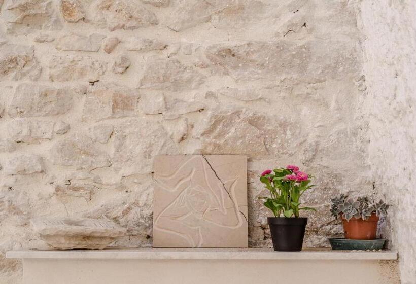 Carlentini House B&b