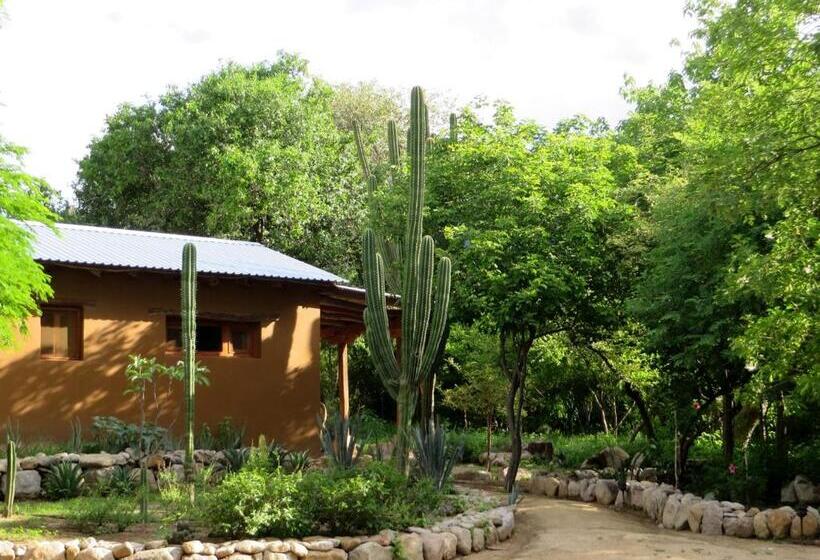 El Pedregal Hotel En La Naturaleza