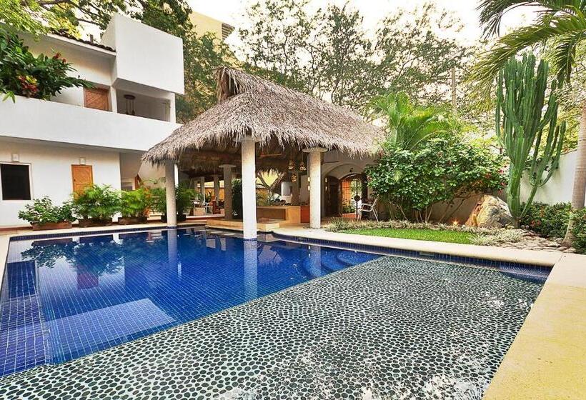 בית מלון כפרי Villas Naomi