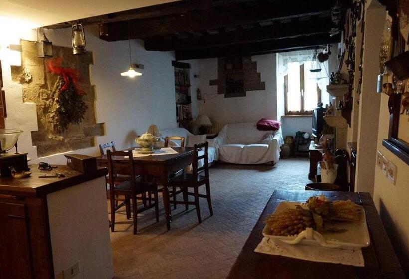 פנסיון B&b La Rocca