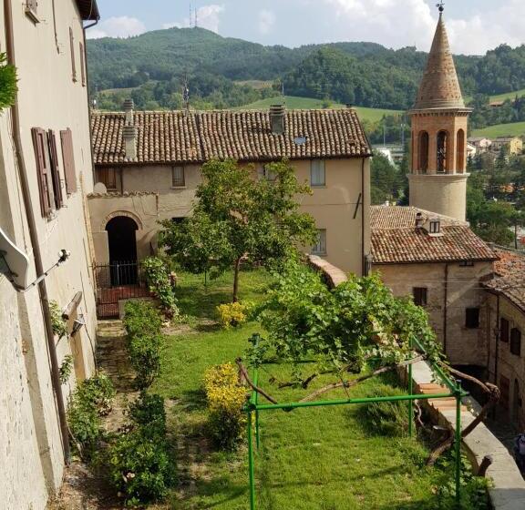 פנסיון B&b La Rocca