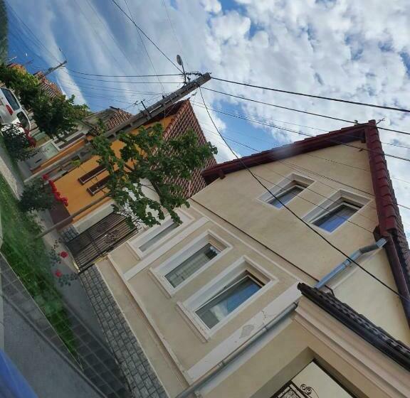 膳宿费 Casa Lucky