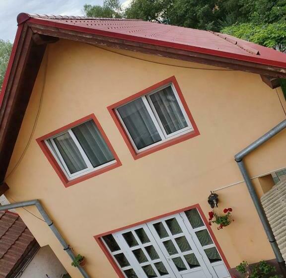 膳宿费 Casa Lucky