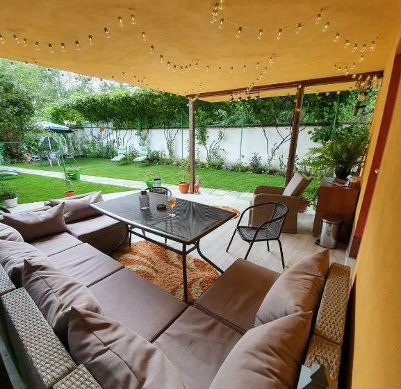 膳宿费 Casa Lucky