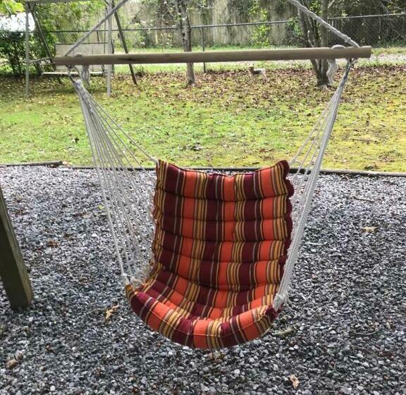 بنسيون Ed & Rosie S Place