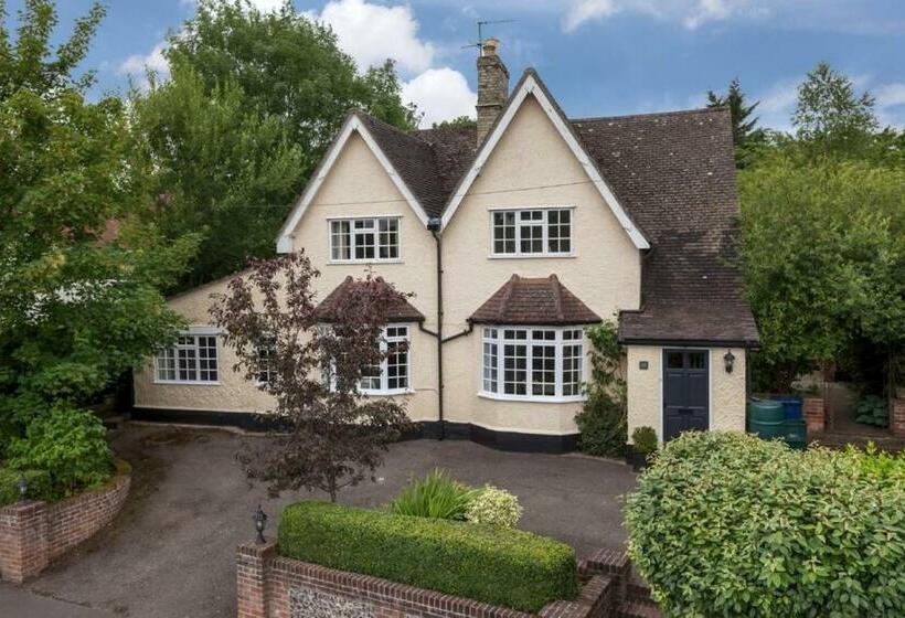 פנסיון Heydon Guest Suite