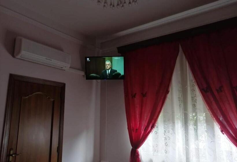 بنسيون La Romantica