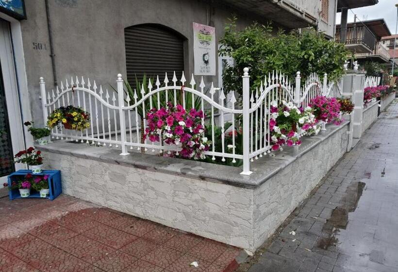 بنسيون La Romantica