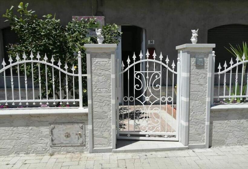 بنسيون La Romantica