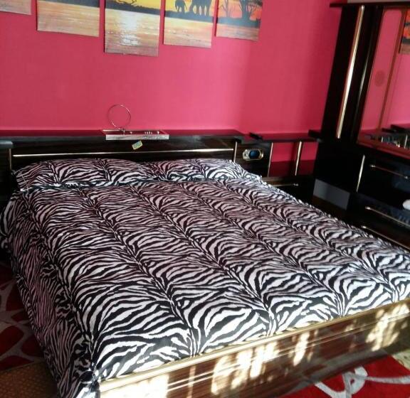 بنسيون La Romantica