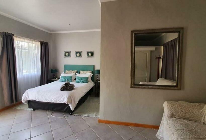 פנסיון The Old Watchmakers Guest House