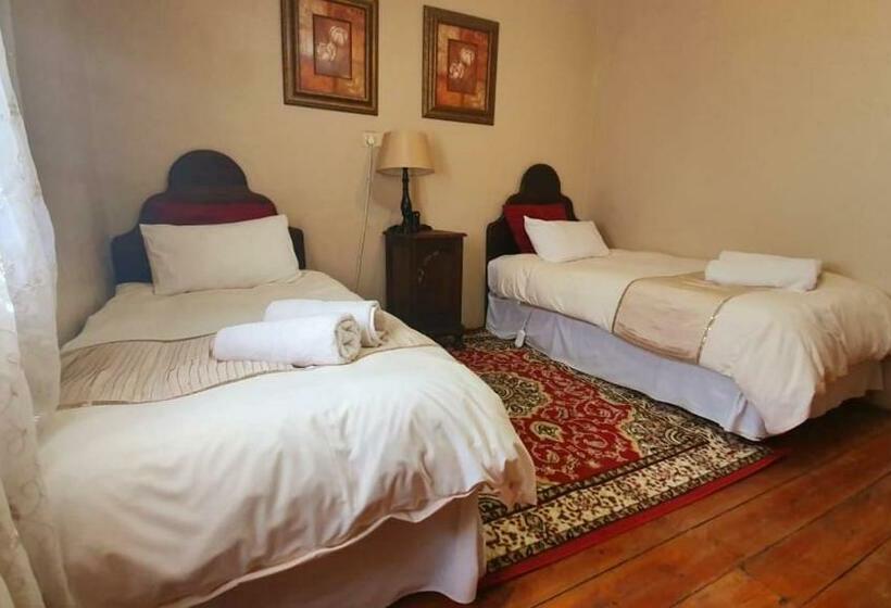 פנסיון The Old Watchmakers Guest House