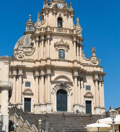 פנסיון Tocco Barocco   Locazioni Brevi