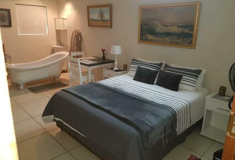 פנסיון Tzaneen White House Lodge