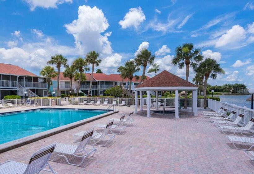 Spacious Coastal Haven 3bd Condo