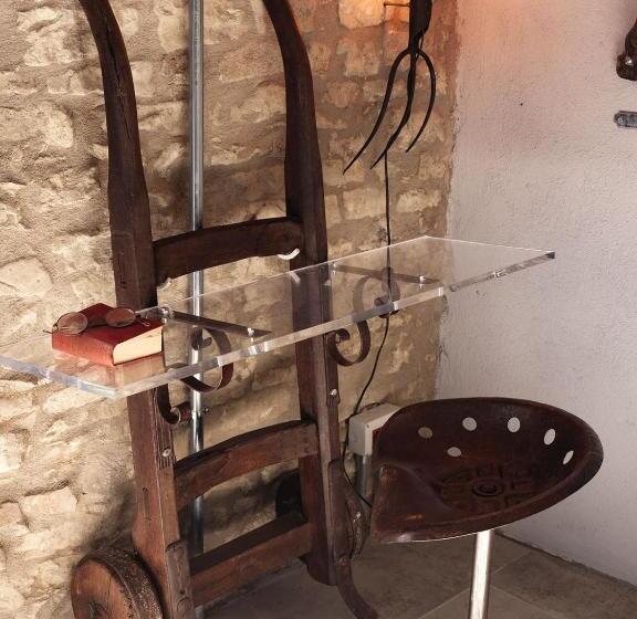 مبيت وإفطار Cascina Facelli   Luxury Country House