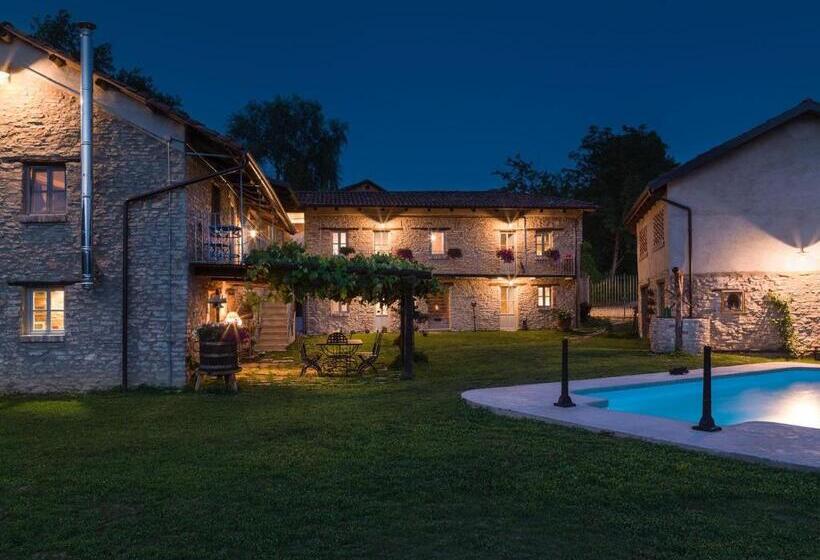 مبيت وإفطار Cascina Facelli   Luxury Country House