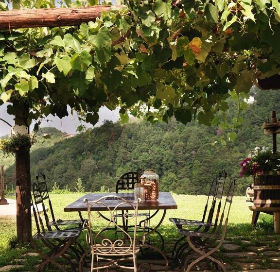 مبيت وإفطار Cascina Facelli   Luxury Country House