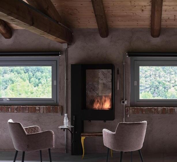 مبيت وإفطار Cascina Facelli   Luxury Country House