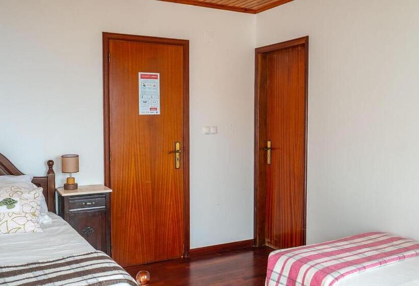 تختخواب و صبحانه Cecília S House